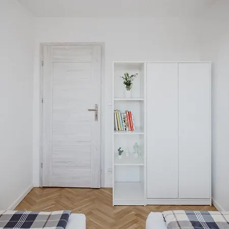 Do4 Old Town - 3 Bedrooms - 3 Sypialnie Apartment *